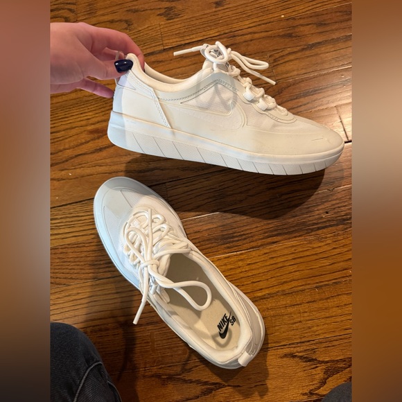 Nike Nyjah Free 2.0 SB Size 9 Color White - Picture 4 of 4